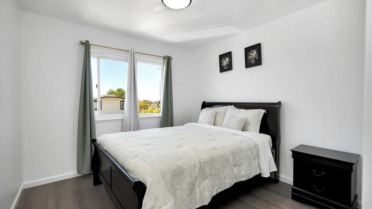 Photo of Bedroom in Antioch