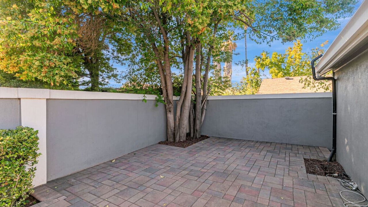 Photo of Outdoor in Ryland