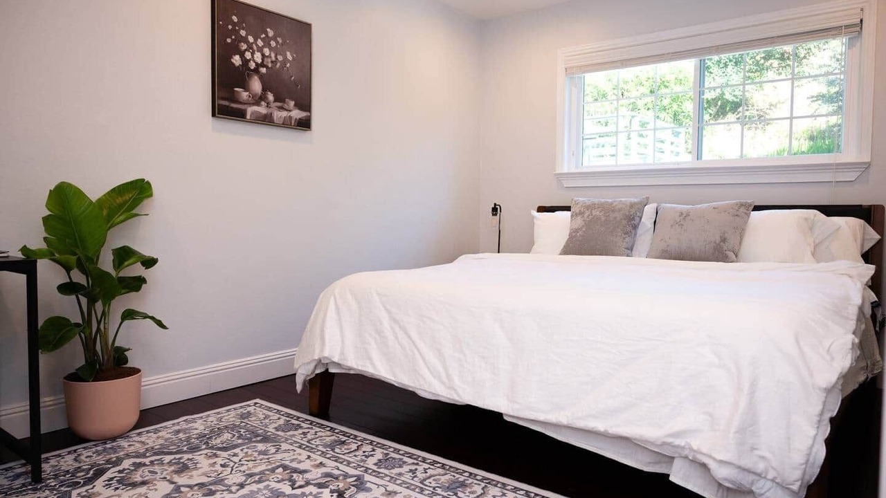 Photo of Bedroom in El Granada