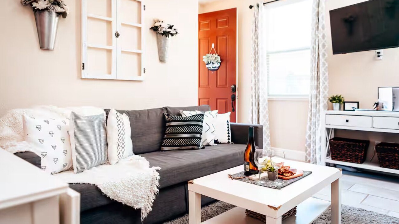 Photo of Livingroom in Roseville