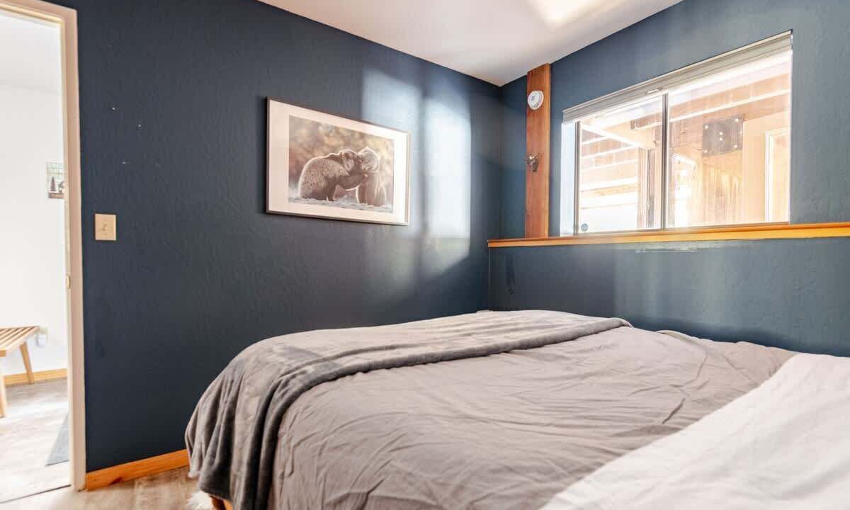Photo of Bedroom in West Meadows