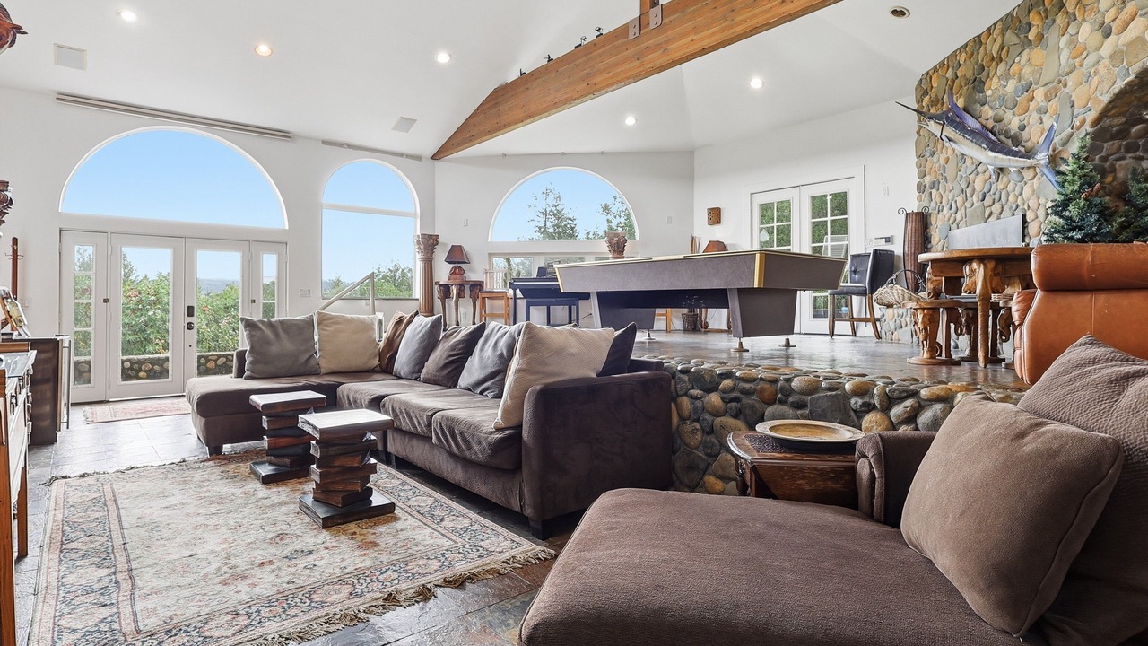 Photo of Bedroom in Geyserville