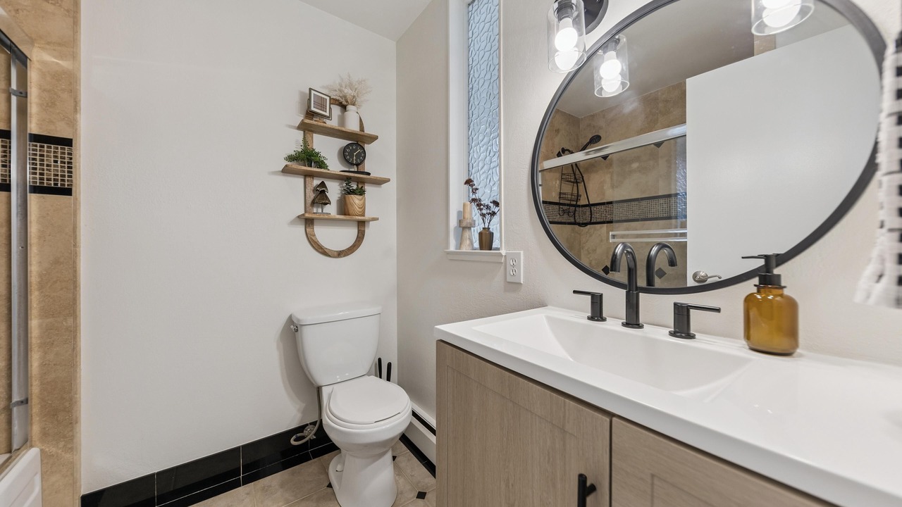 Photo of Bathroom in Tahoe Keys