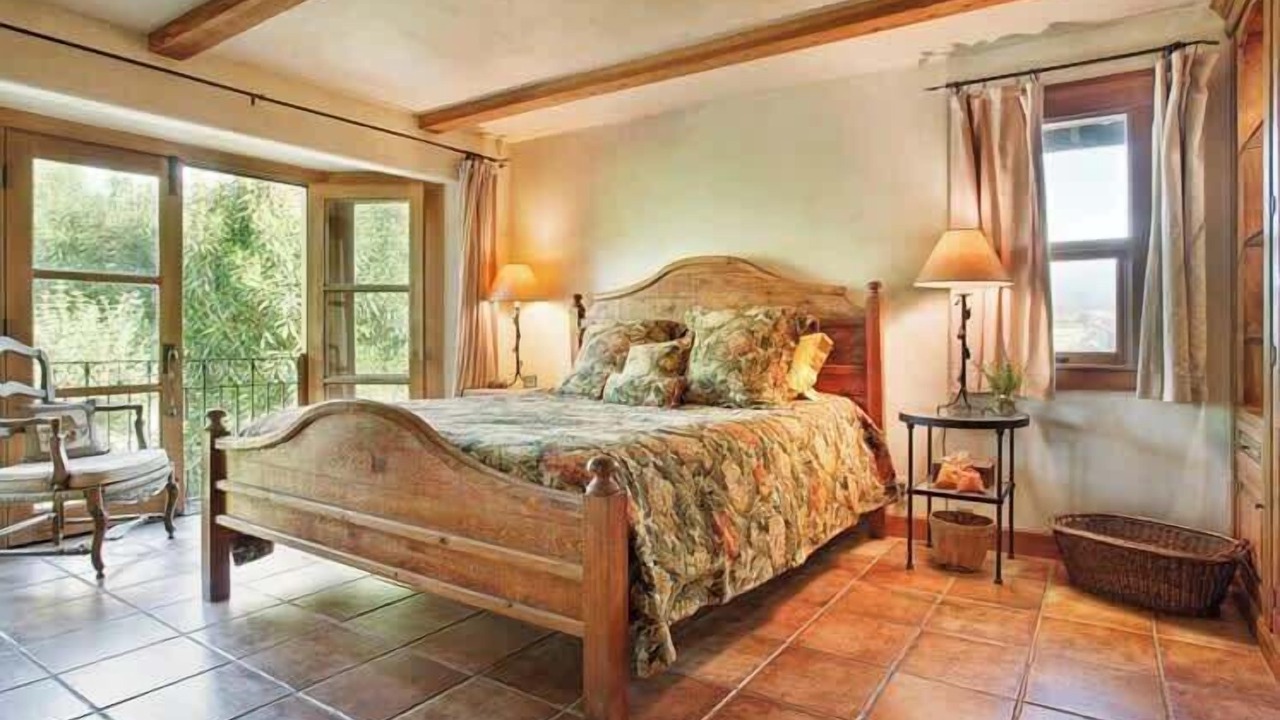 Photo of Bedroom in St. Helena