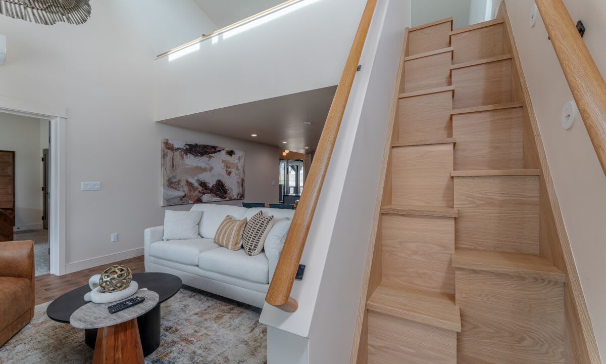 Photo of Livingroom in Wapato Point