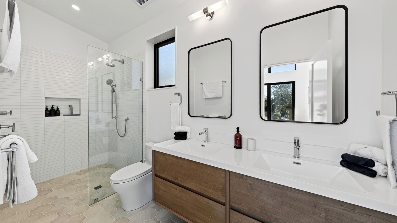 Photo of Bathroom in Glen Ellen
