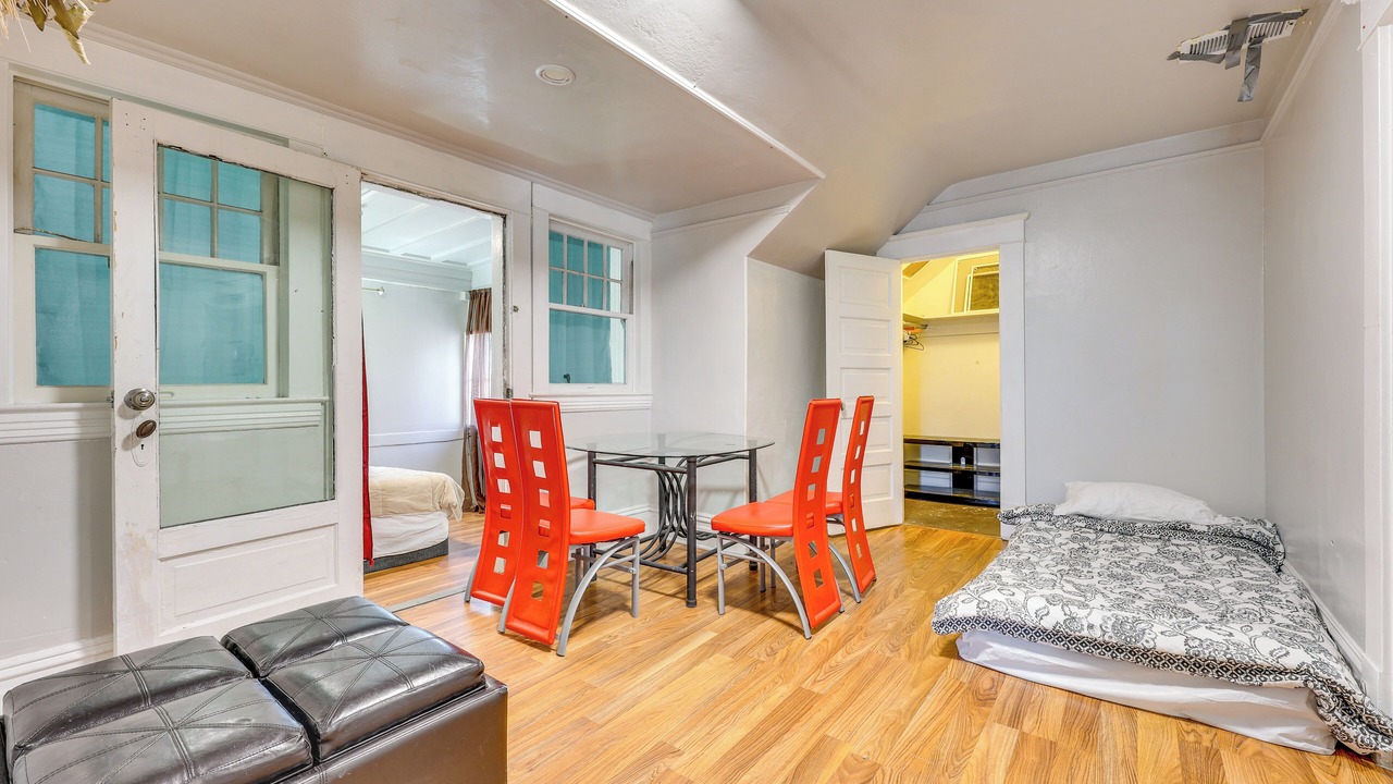 Photo of Bedroom in Civic Center