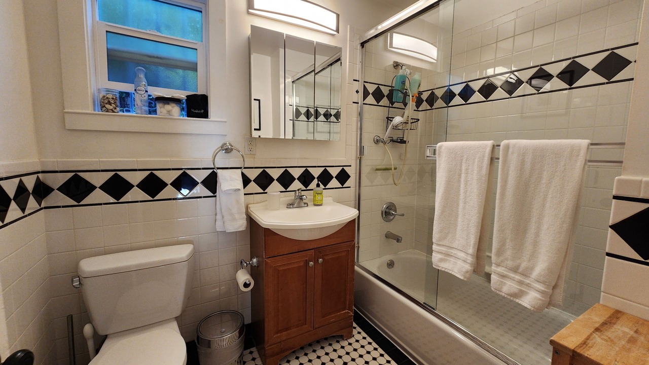 Photo of Bathroom in Inner Mission