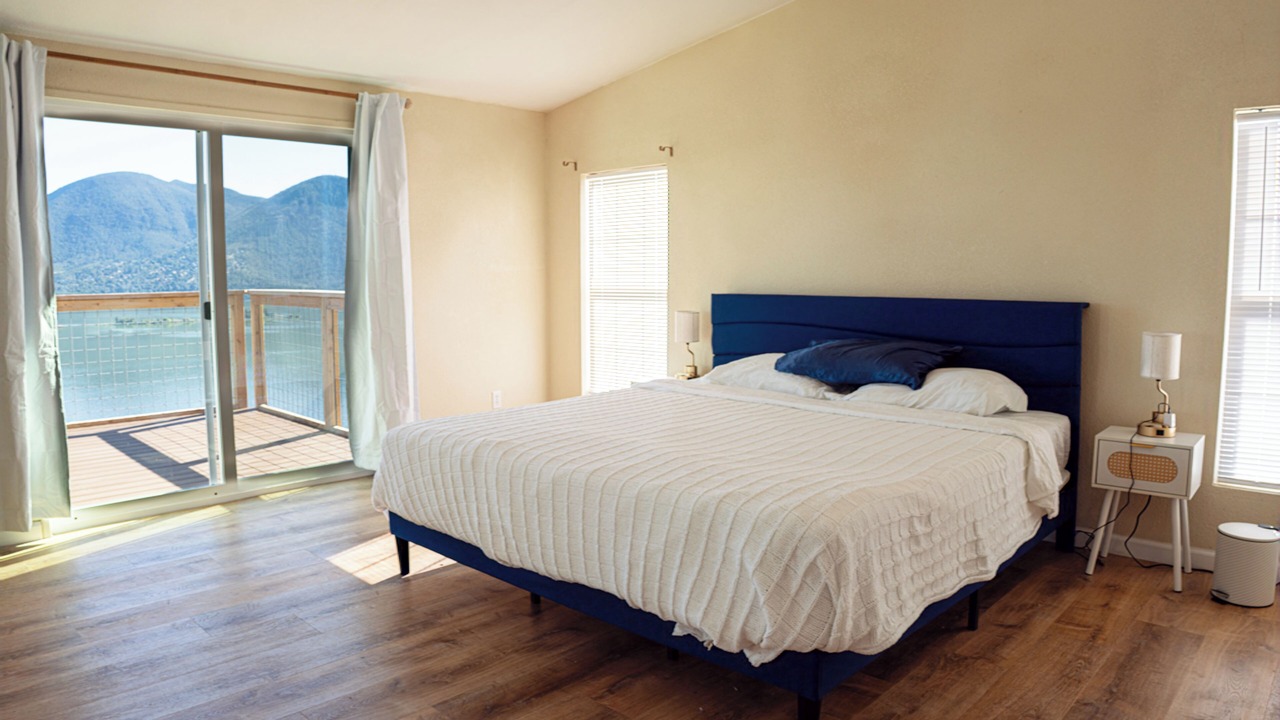 Photo of Bedroom in Clear Lake