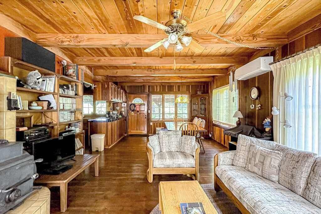 Photo of Livingroom in Burnt Ranch