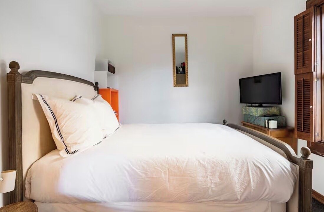 Photo of Bedroom in Eureka Valley