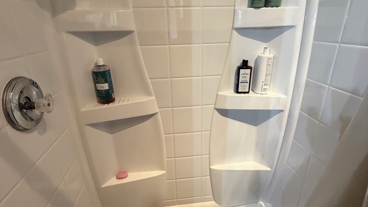Photo of Bathroom in Cleone