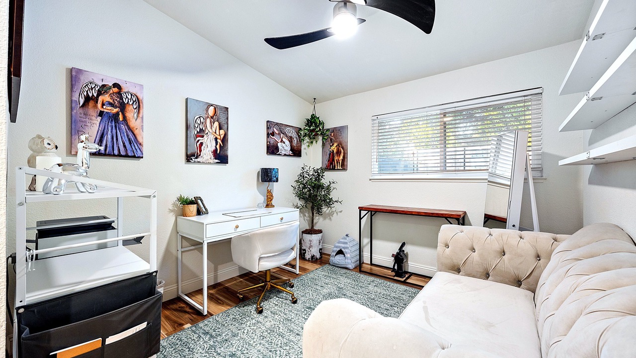 Photo of Livingroom in Fair Oaks