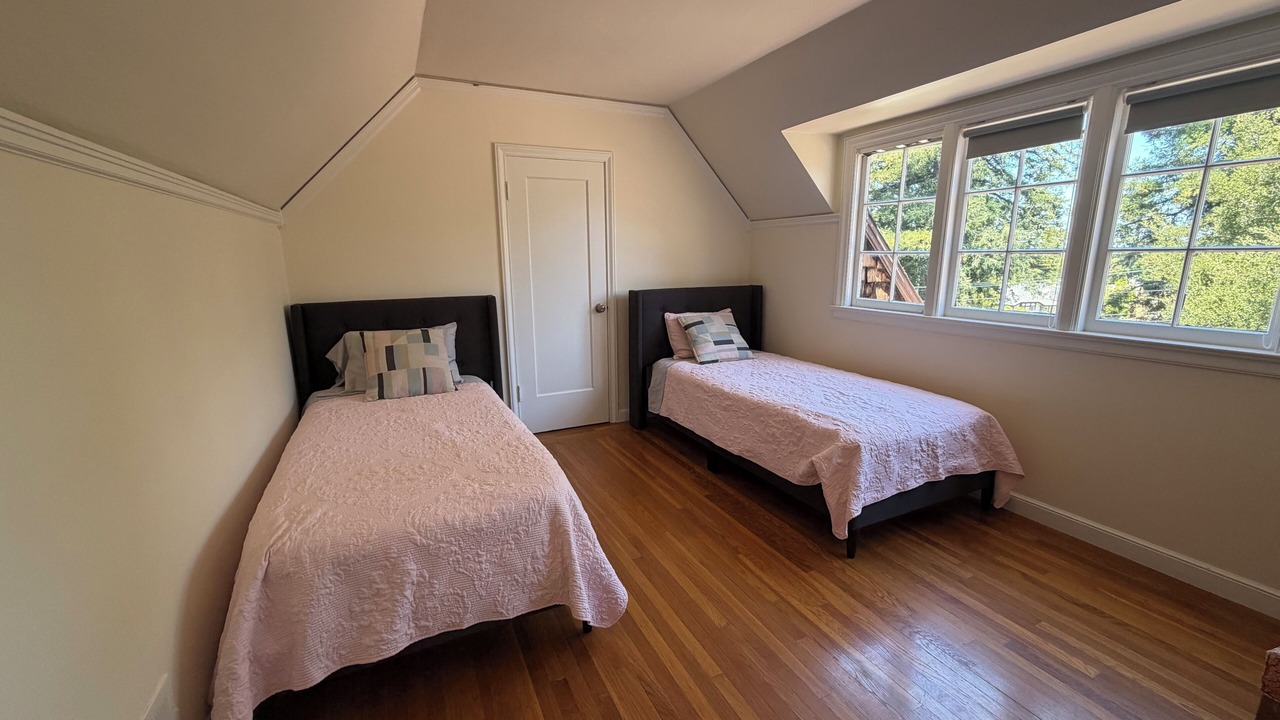 Photo of Bedroom in Easton Addition