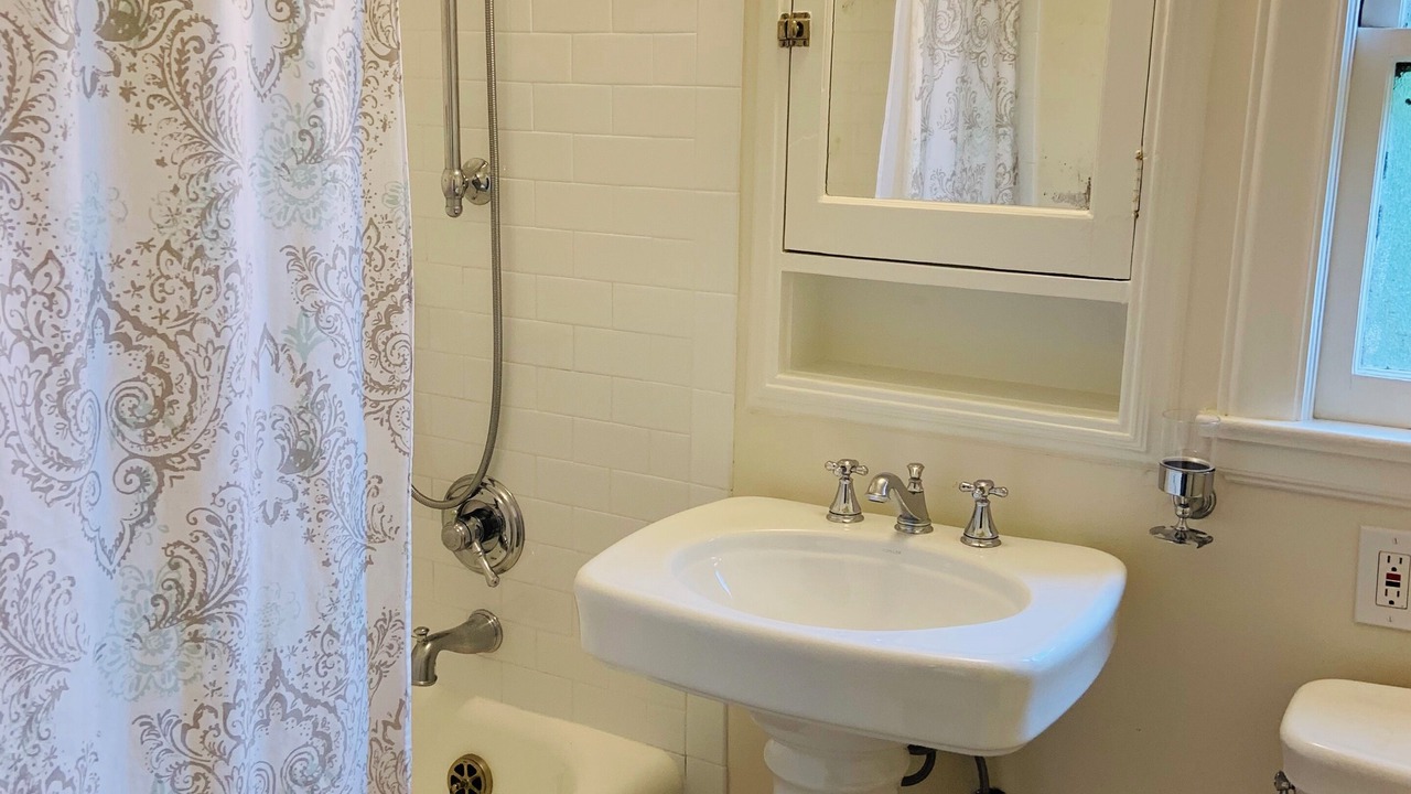 Photo of Bathroom in Easton Addition