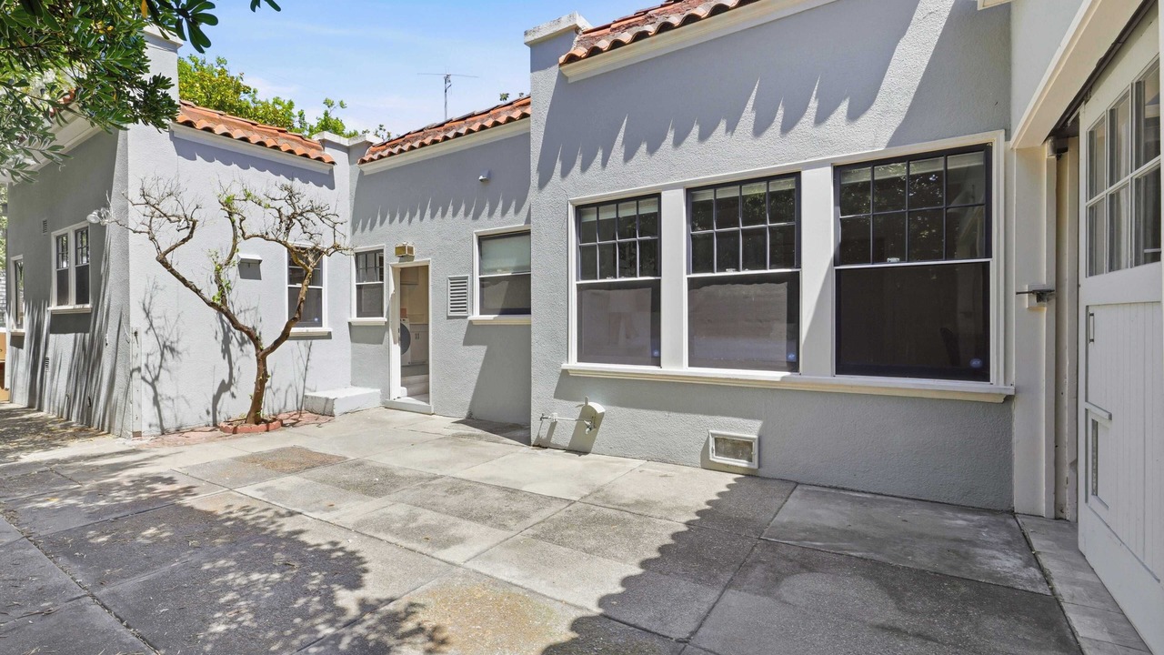 Photo of Outdoor in Old Palo Alto