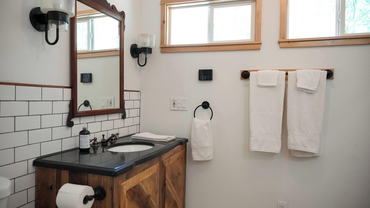 Photo of Bathroom in Grass Valley