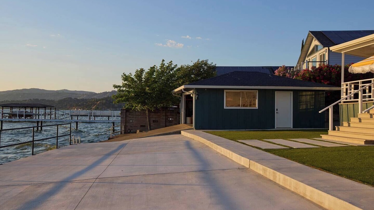 Photo of Outdoor in Clearlake