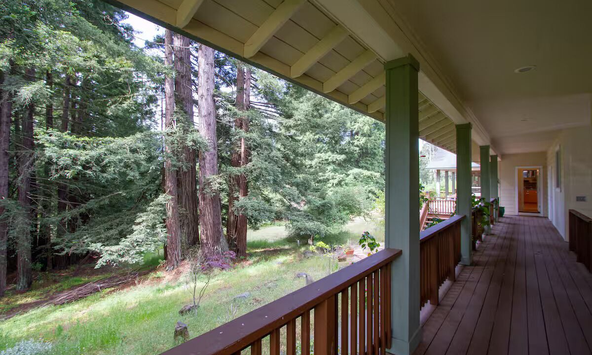Photo of Outdoor in Occidental