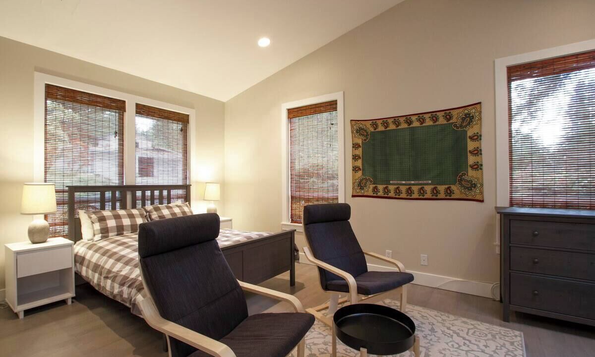 Photo of Bedroom in Occidental