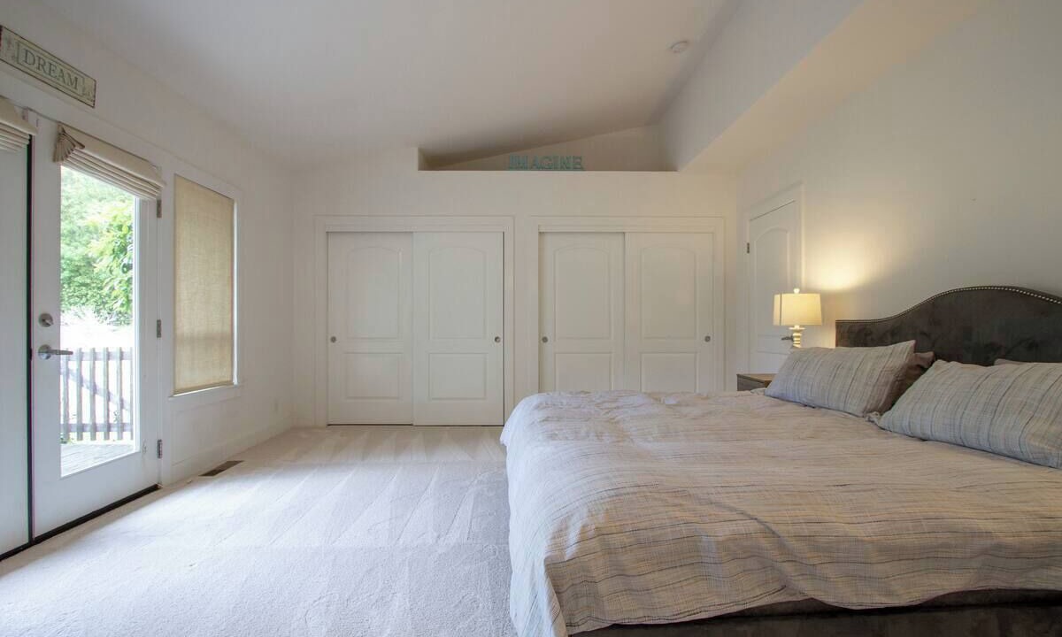 Photo of Bedroom in Occidental
