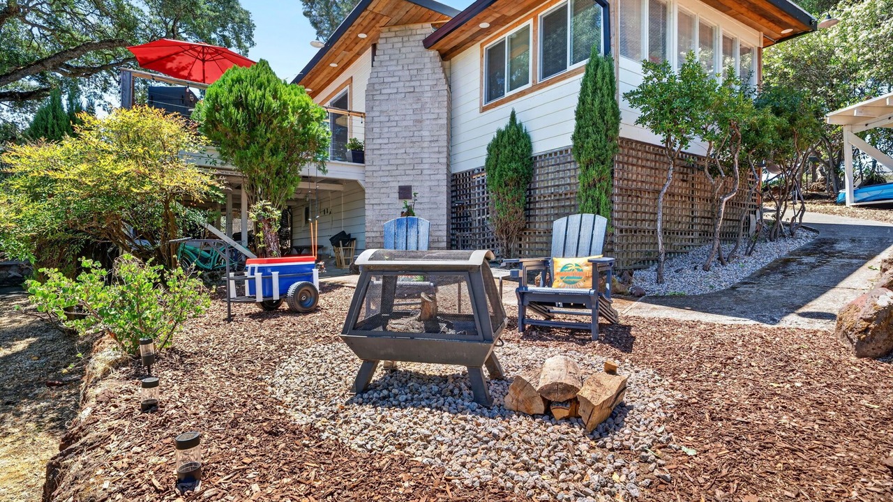 Photo of Patio Balcony in Clear Lake