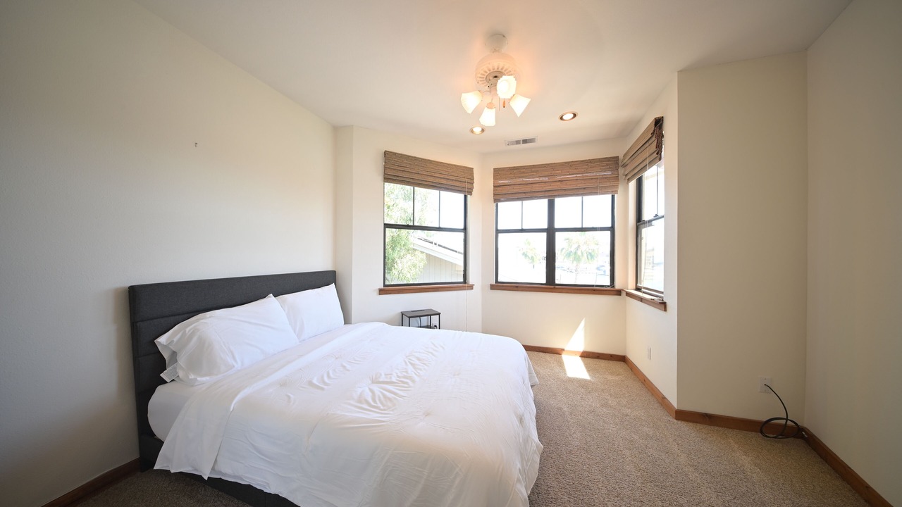 Photo of Bedroom in Discovery Bay