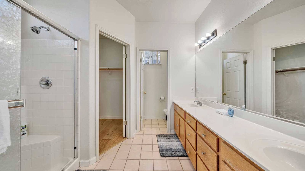Photo of Bathroom in West Alameda