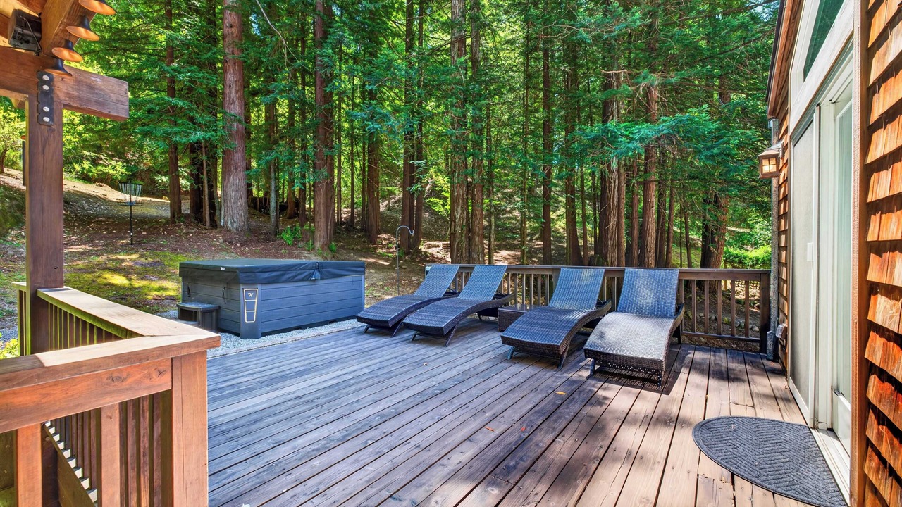 Photo of Patio Balcony in Guerneville