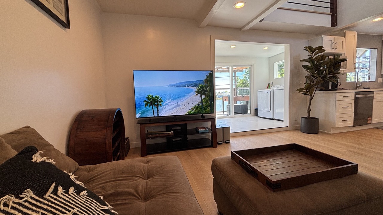 Photo of Livingroom in East San Mateo