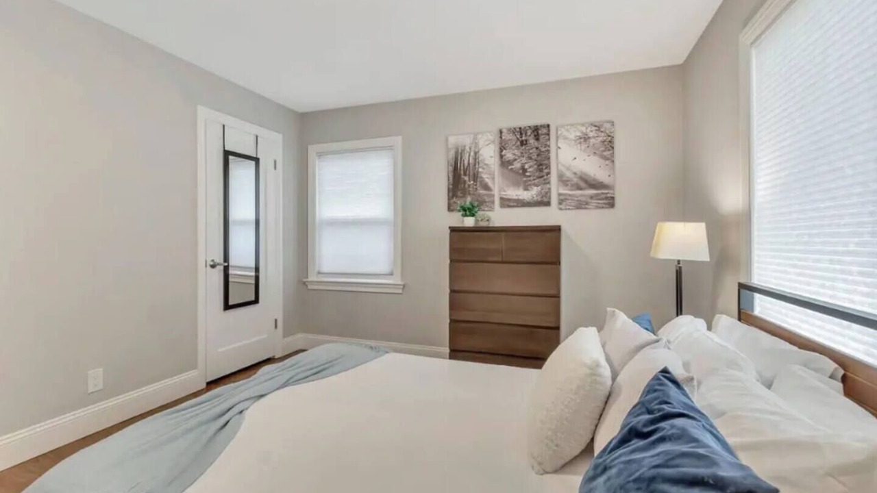 Photo of Bedroom in Northside
