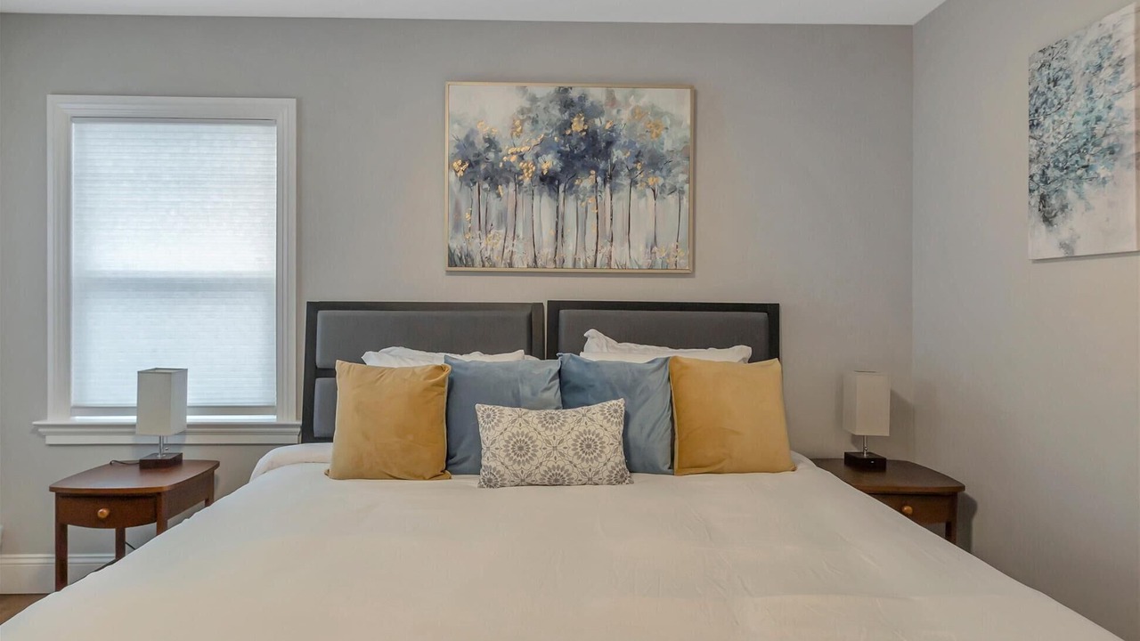 Photo of Bedroom in Northside