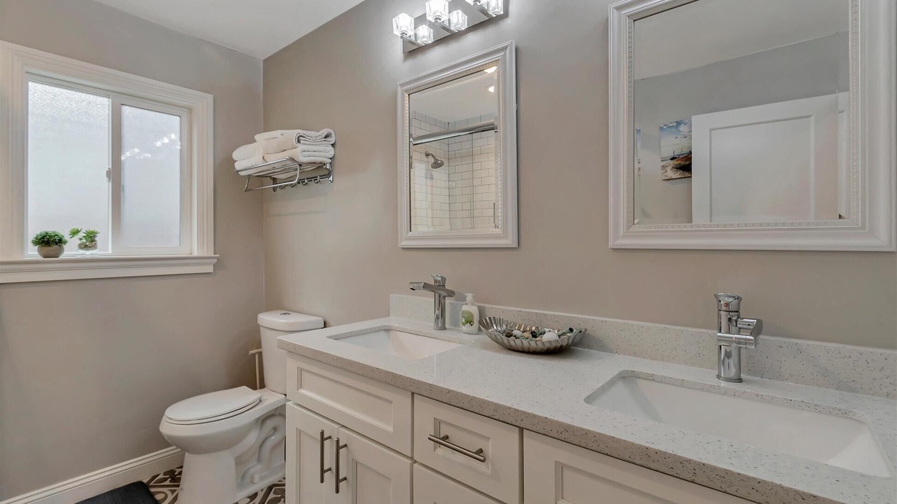 Photo of Bathroom in Northside