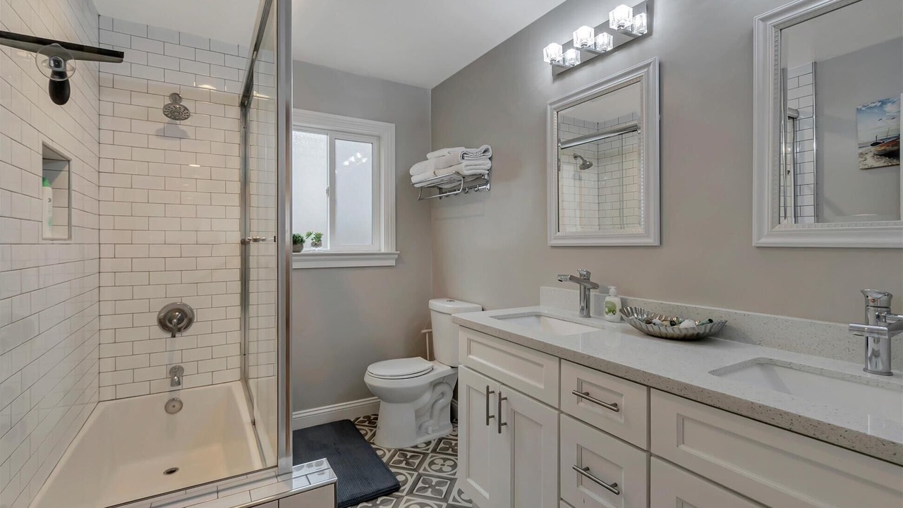 Photo of Bathroom in Northside