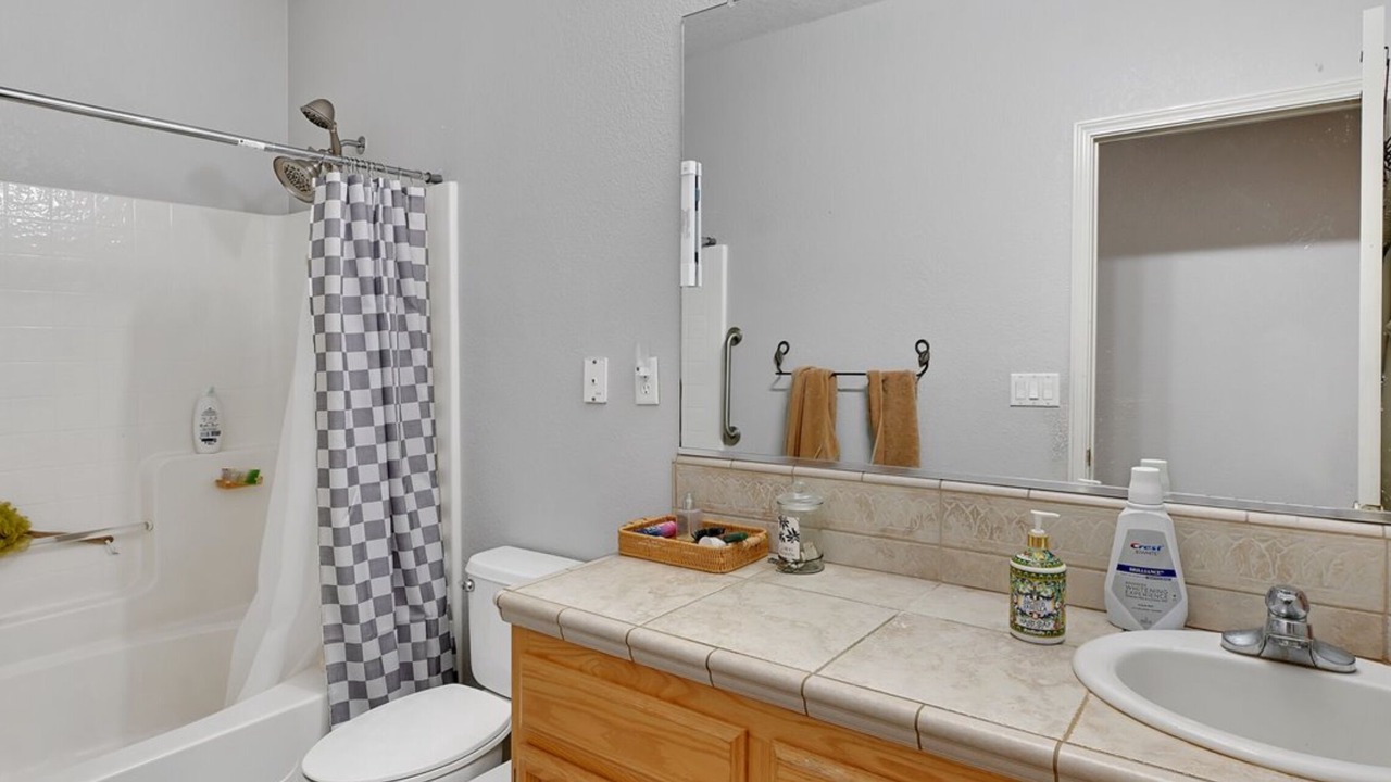 Photo of Bathroom in Yuba City