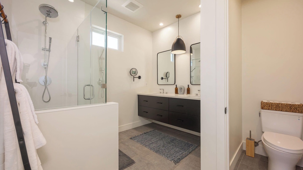 Photo of Bathroom in El Granada