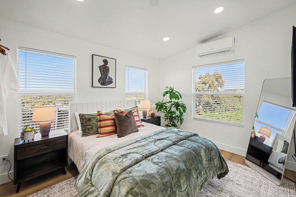 Photo of Bedroom in Vallejo