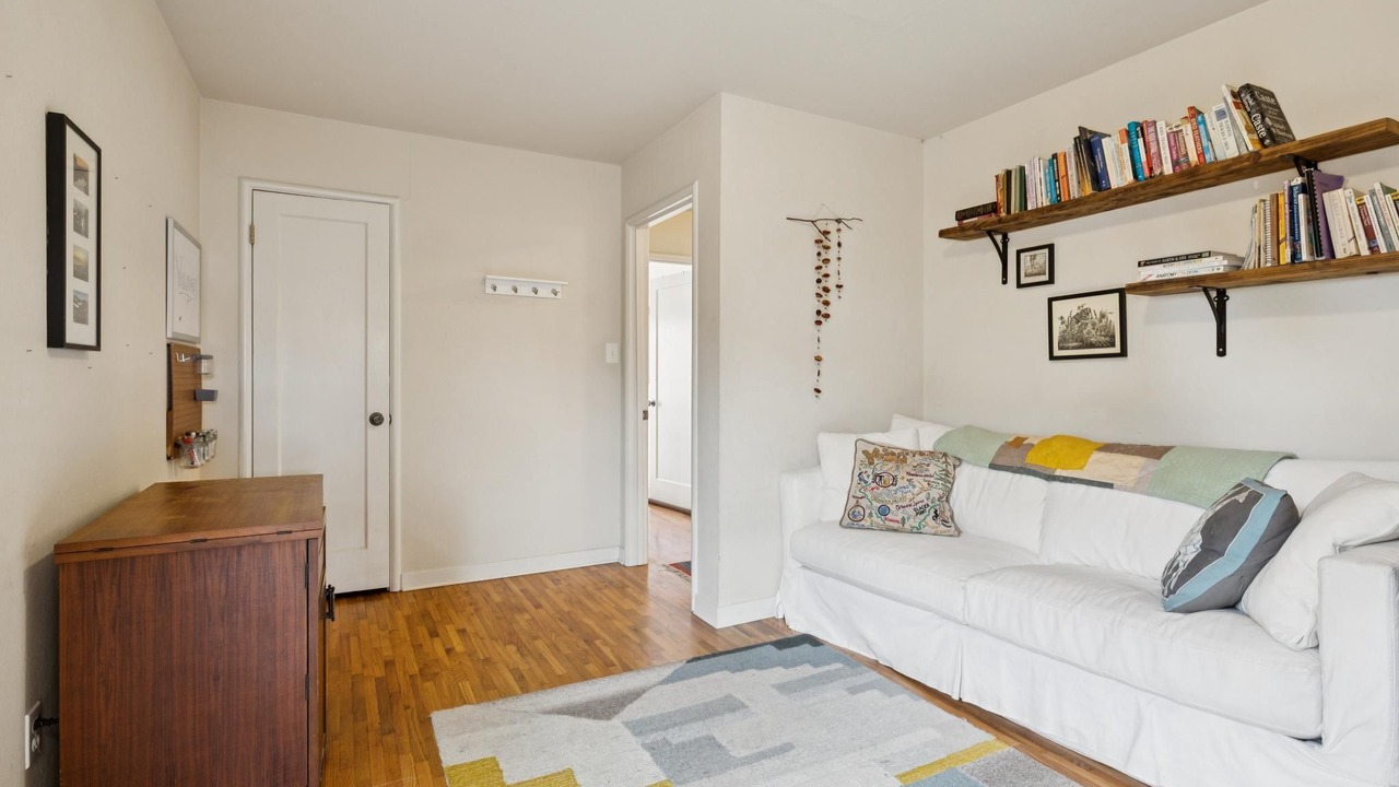 Photo of Livingroom in Westside Santa Cruz