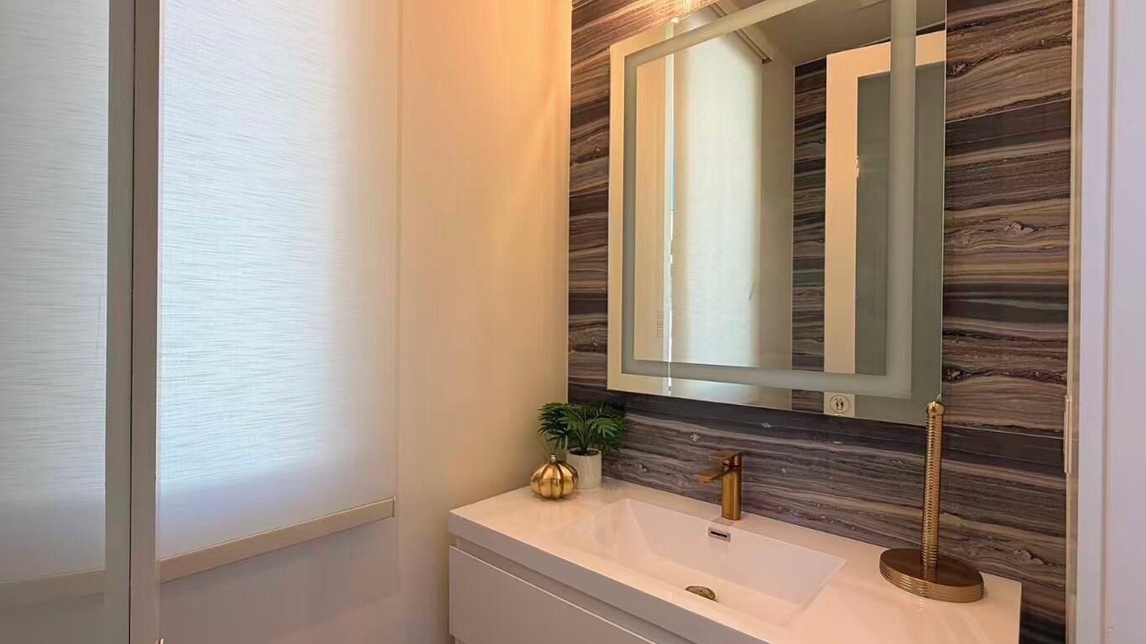 Photo of Bathroom in West of the Alameda