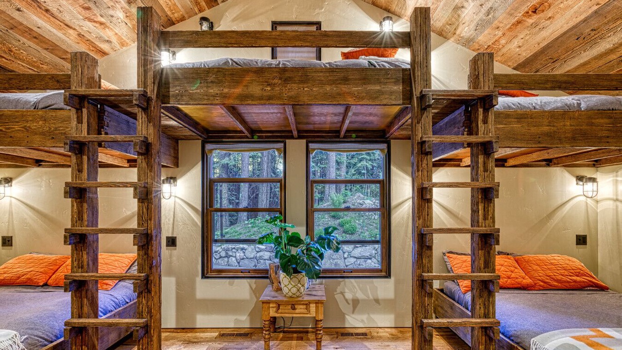Photo of Bedroom in Tahoe City
