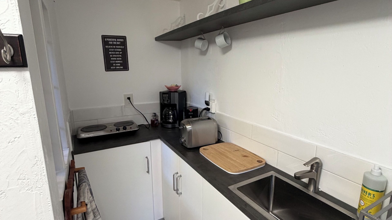 Photo of Kitchen in Leland Manor