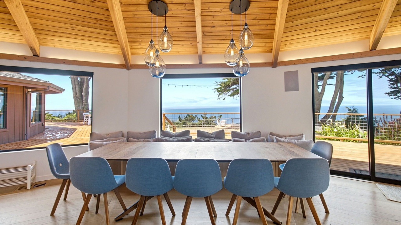 Photo of Bedroom in Half Moon Bay