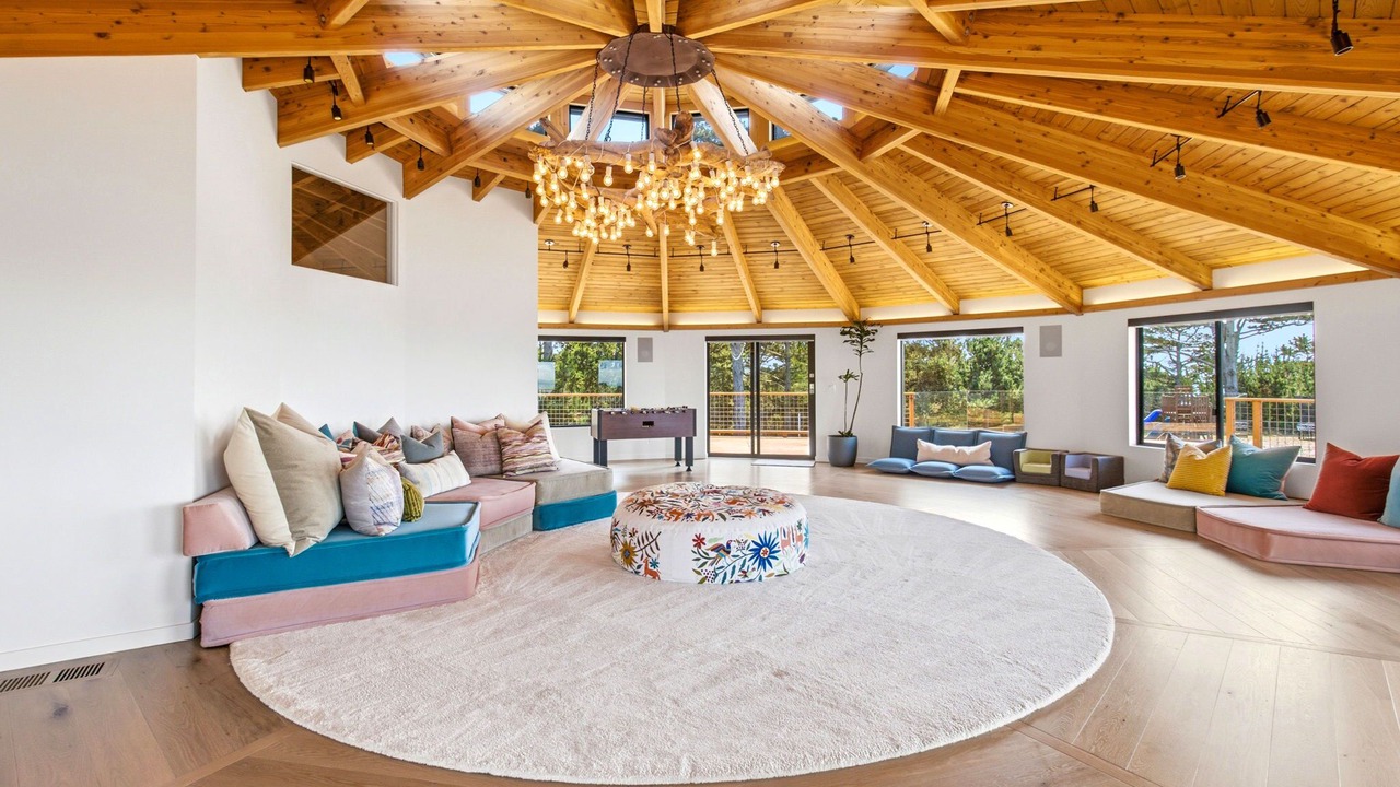 Photo of Bedroom in Half Moon Bay