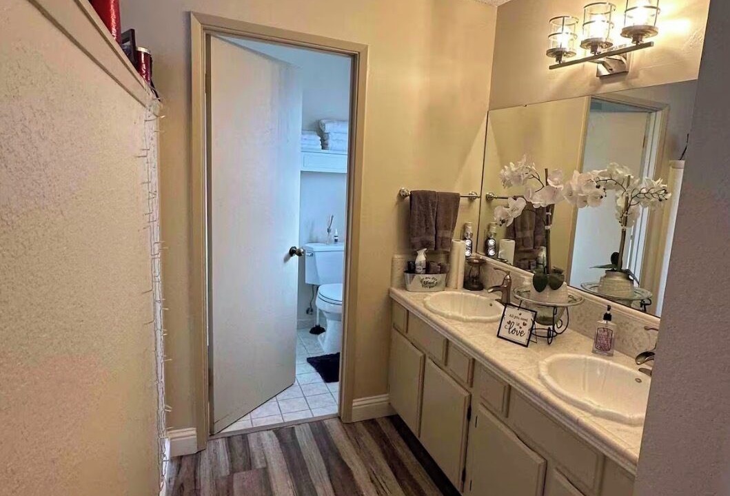 Photo of Bathroom in Salinas