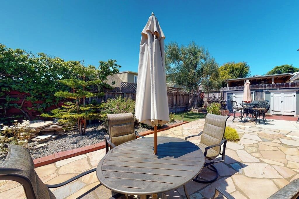Photo of Outdoor in Del Rey Oaks