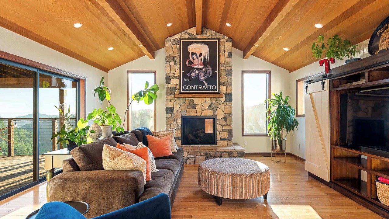 Photo of Livingroom in Santa Rosa
