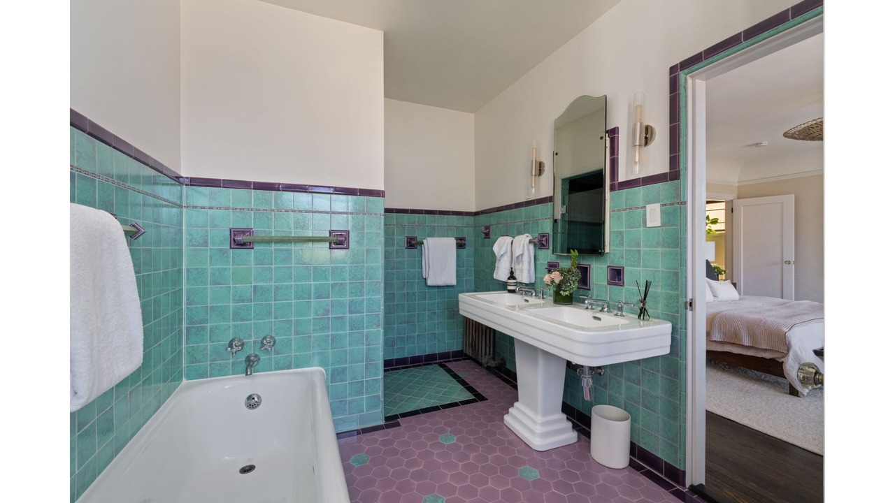 Photo of Bathroom in Fillmore District