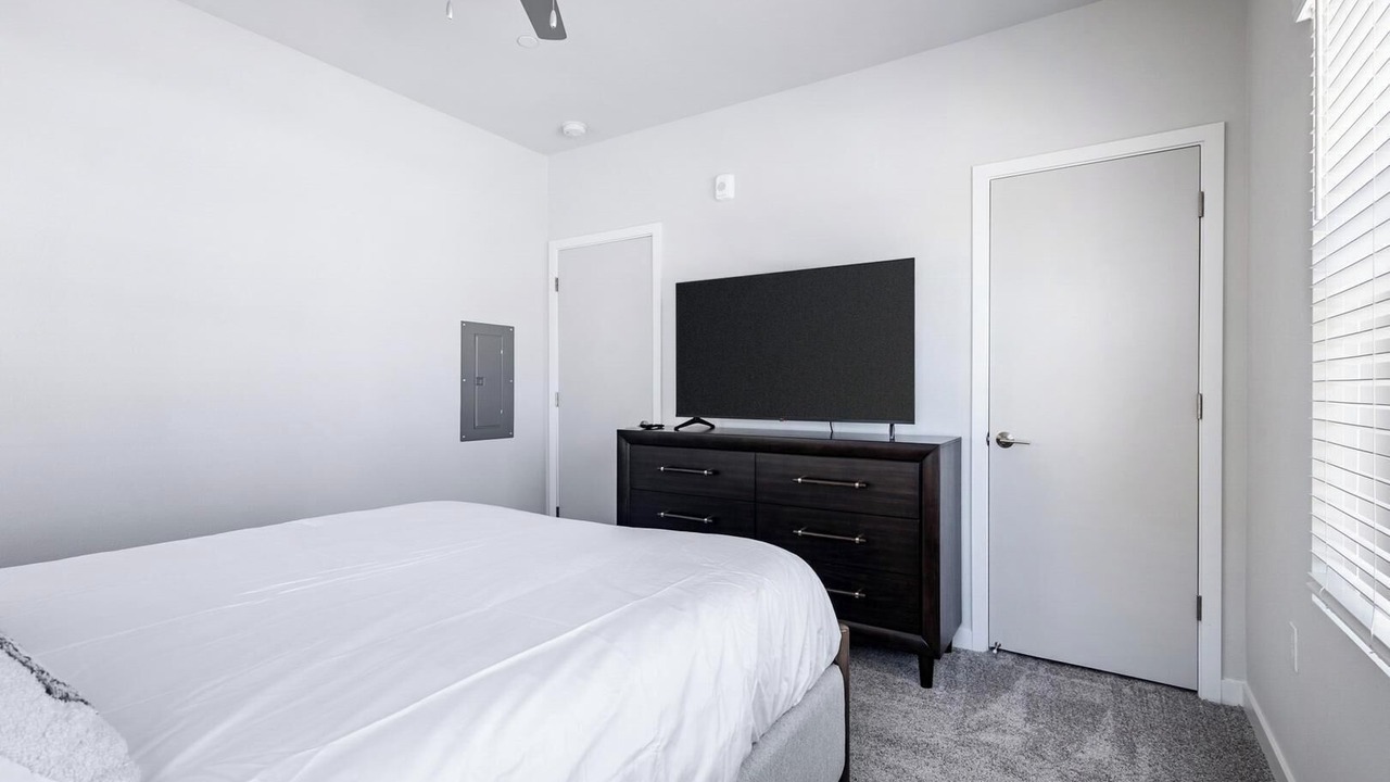 Photo of Bedroom in Santa Rosa