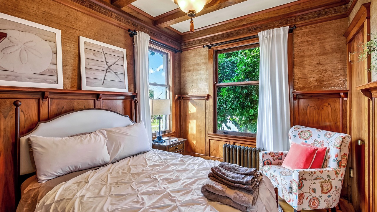 Photo of Bedroom in Westside Santa Cruz