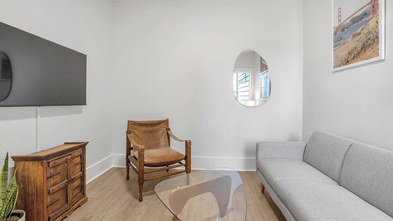 Photo of Livingroom in Outer Sunset